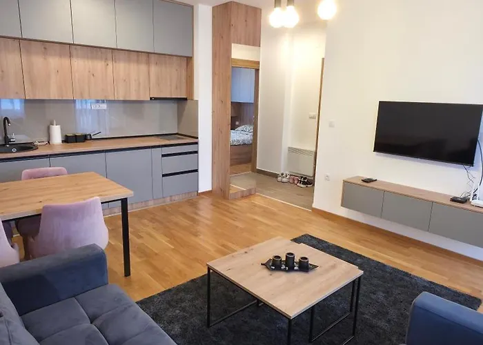 Διαμέρισμα Naselje Maric Ii Ζλάτιμπορ